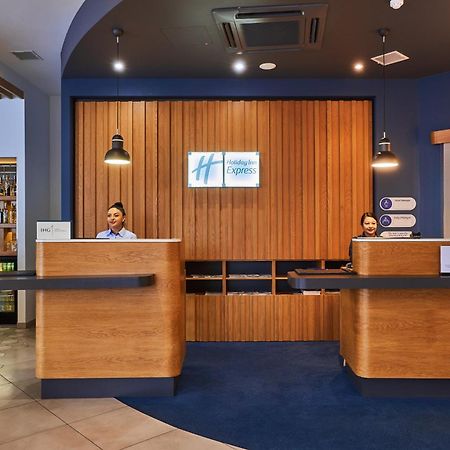 Holiday Inn Express - Malta By Ihg Saint Julian's Ngoại thất bức ảnh
