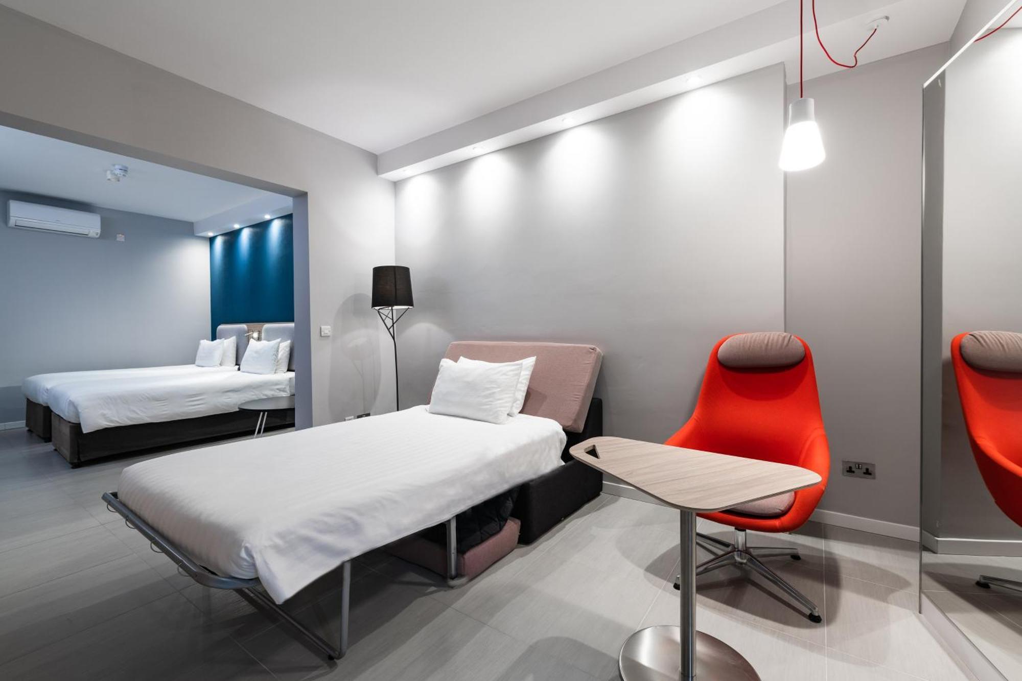 Holiday Inn Express - Malta By Ihg Saint Julian's Ngoại thất bức ảnh